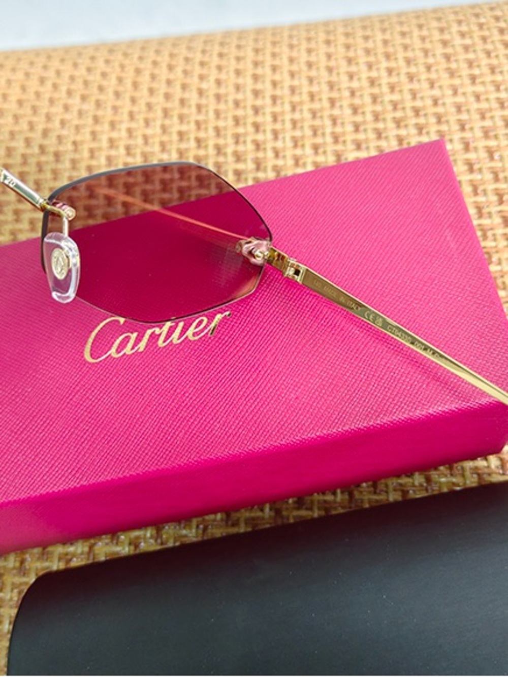 Cartier Rimless Pink Gradient Sunglasses with Gold Temples - Picture 6 of 7